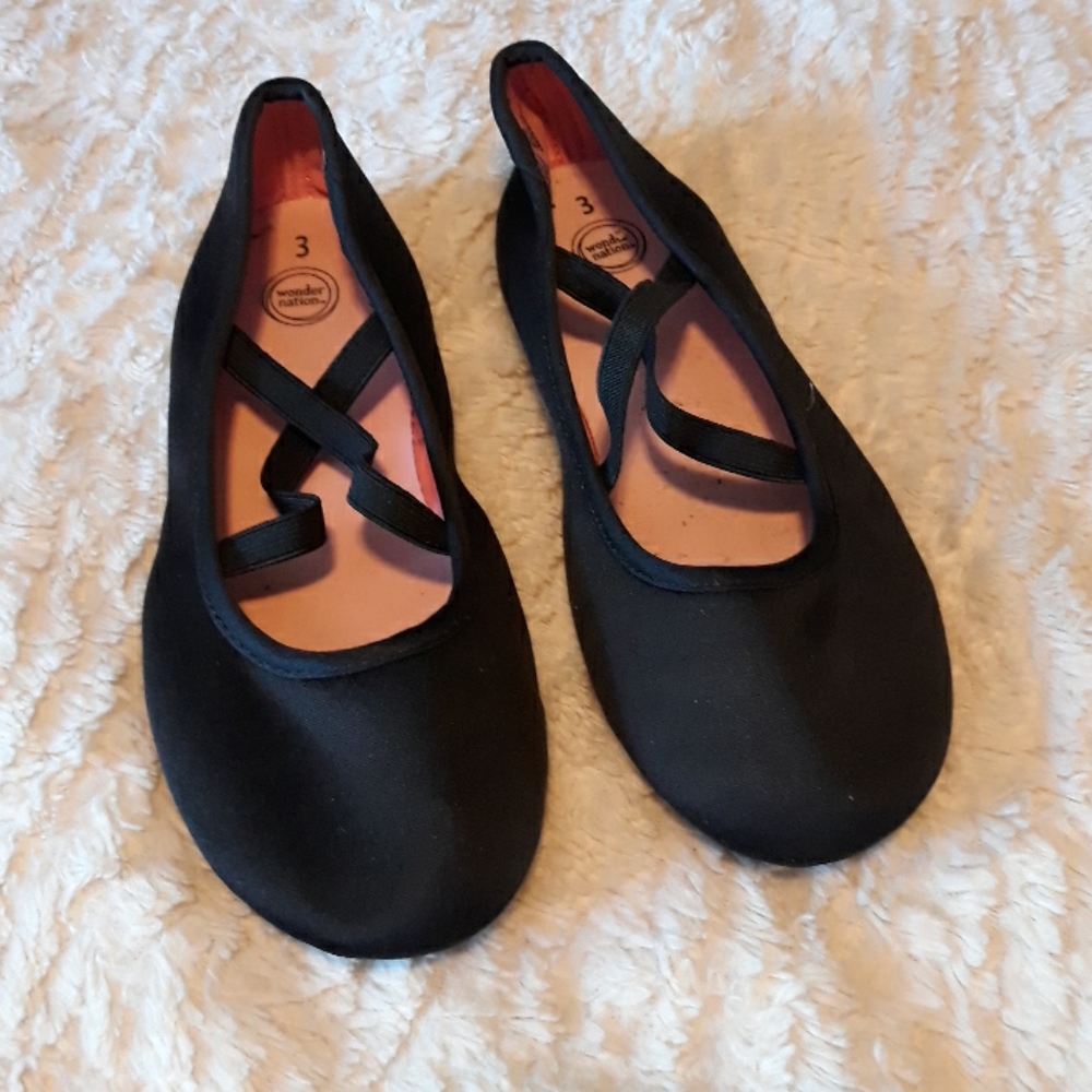 Black girls flats